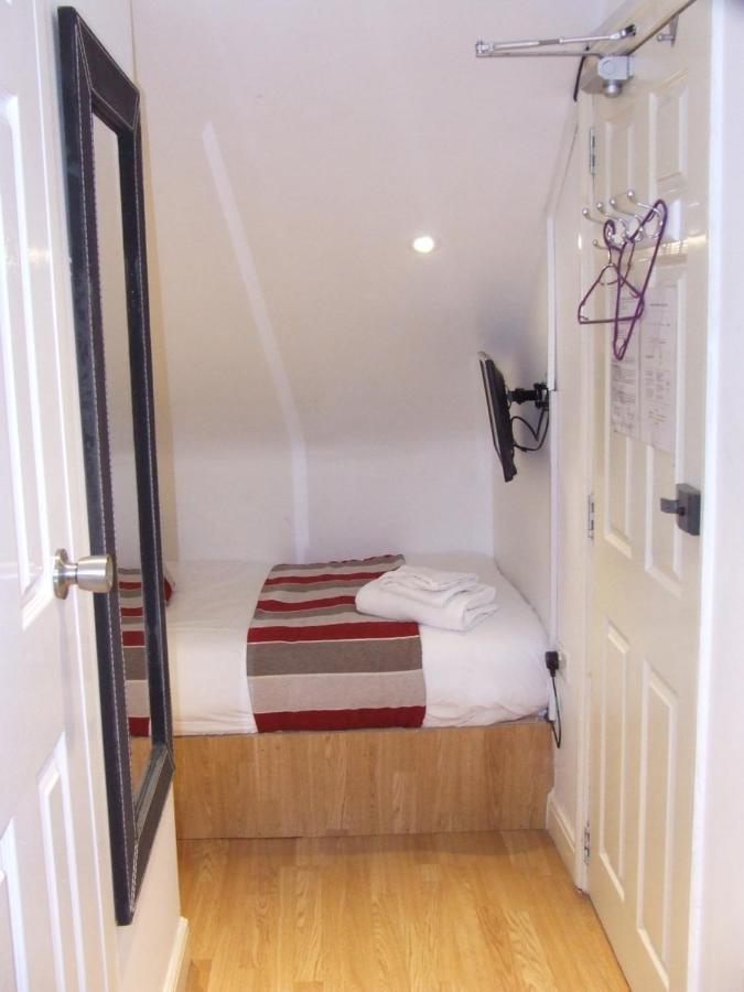 Alexandra Guest House Хемел Хемпстед Екстериор снимка